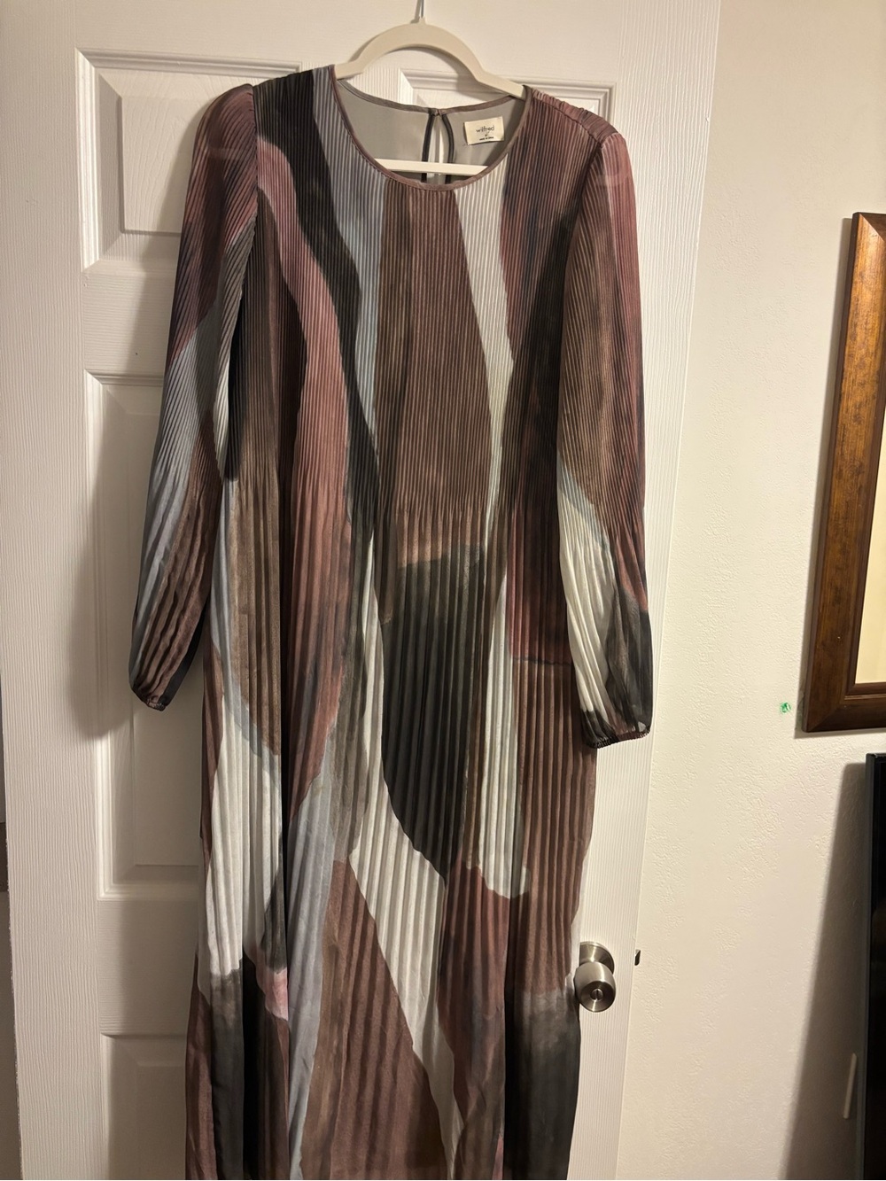 Pleated Long Sleeve Maxi Dress in Mauve & Taupe